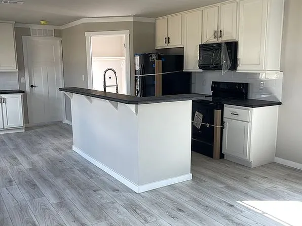 6105 E McKinney St #122, Denton, TX 76208
