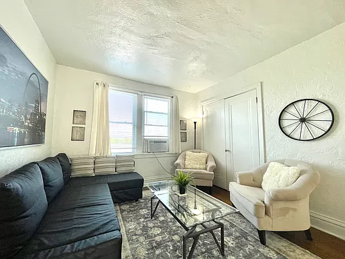 6653 Berthold Ave #3S Photo 1
