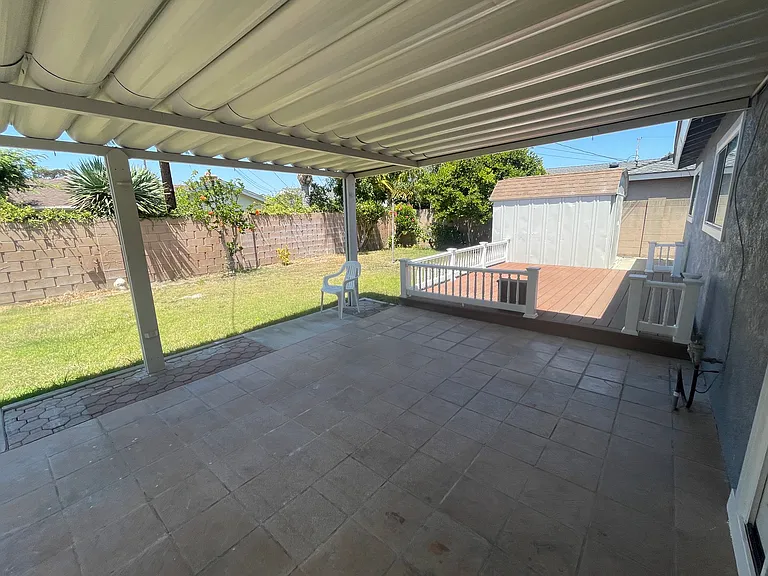 5811 Marshall Dr — Photo 2
