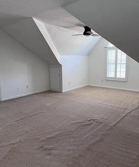 238 Sherbrooke Dr — Photo 13
