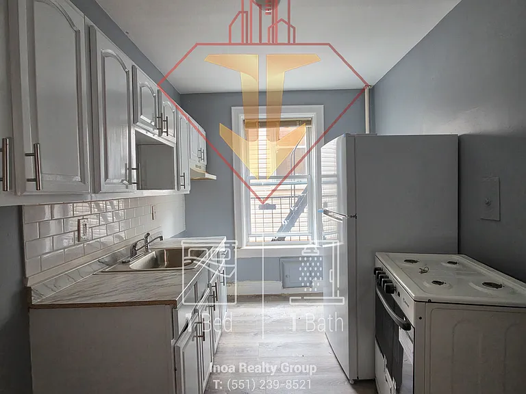 130 W 47th St #2C — Photo 9