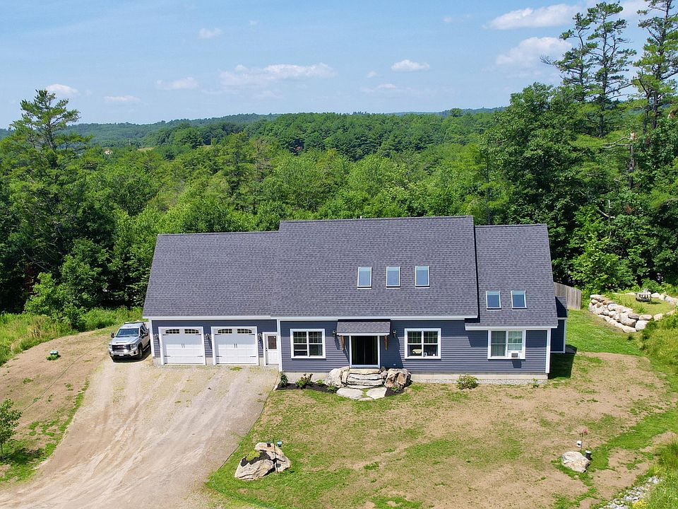 1st image of 6 Red Barn Road