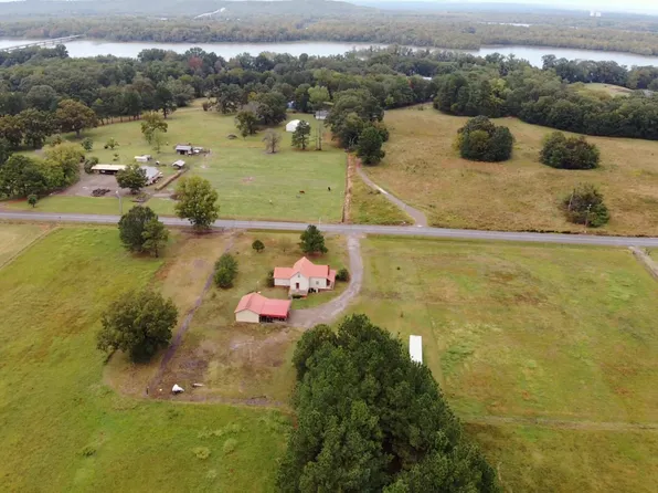 356 River Port Rd, Scranton, AR 72863