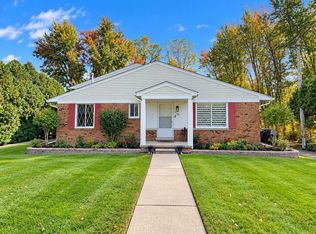 51180 S Foster Rd, Chesterfield, MI 48047