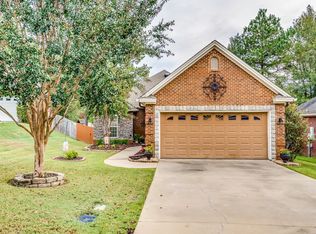 30 Cobb Frst, Millbrook, AL 36054