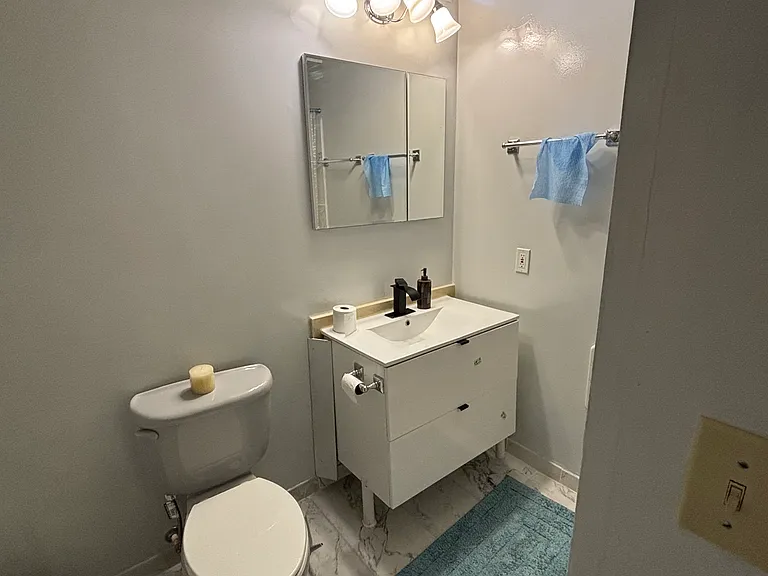 7 William Ct — Photo 21