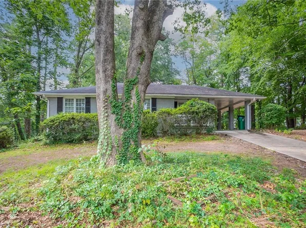 4696 Rockbridge Rd, Stone Mountain, GA 30083