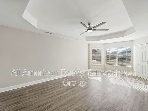 3rd image of 766 Pearl Sand Dr
