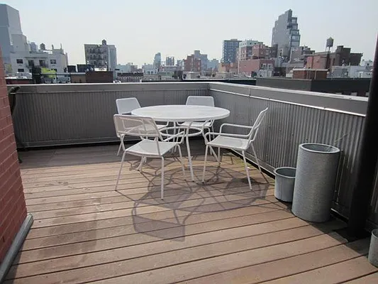 Rented by The Search D&M | media 8