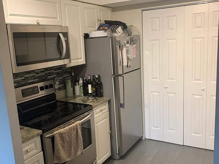 1731 Beacon St — Photo 10