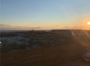 951 Oceanfront APT 8, Long Beach, NY 11561