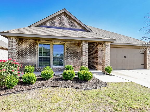 3rd image of 3120 Crystal Way