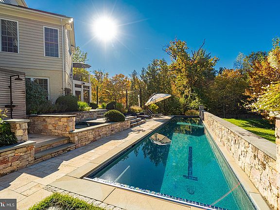 2nd image of 4555 Magnolia Manor Way