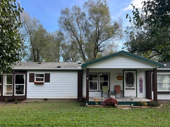 33614 Tower Rd, Arkansas City, KS 67005