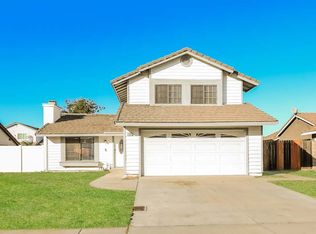 17972 Citron Ave, Fontana, CA 92335