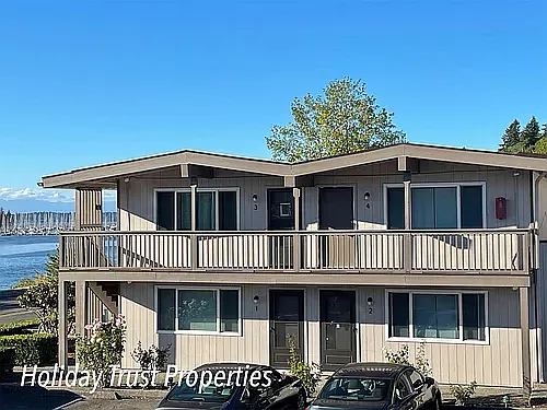 422 East Bay — Photo 9