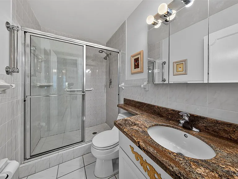 6253 Bay Club Dr #1 — Photo 27