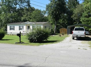 128 Summers Dr, Soddy Daisy, TN 37379