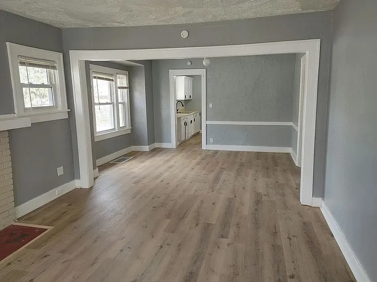 5401 Highland Ave — Photo 4