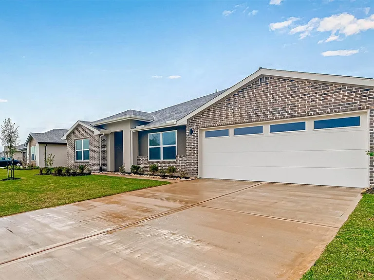 3418 Lake Landing Ln — Photo 6