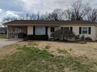 903 Biddinger Ln, Washington, IN 47501