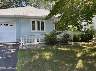 2306 Mount Hood Ln, Toms River, NJ
