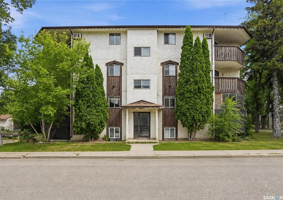 1st image of UNIT 301-116 111th STREET