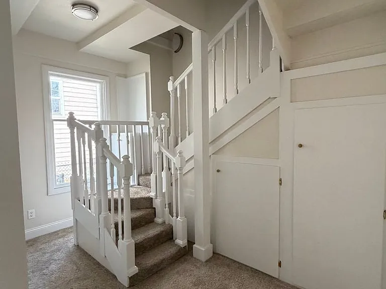 421 Golden Ave — Photo 11