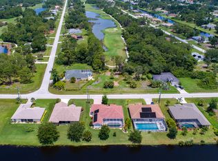 1061 Rotonda Cir, Rotonda West, FL 33947