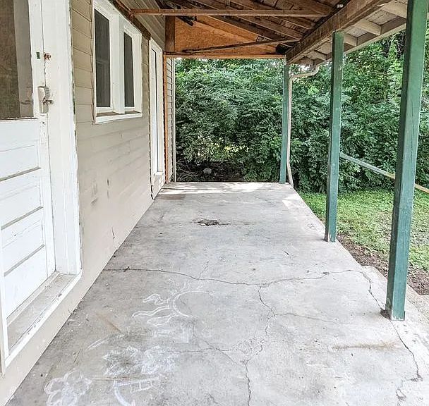 303 N Tillotson Ave — Photo 26