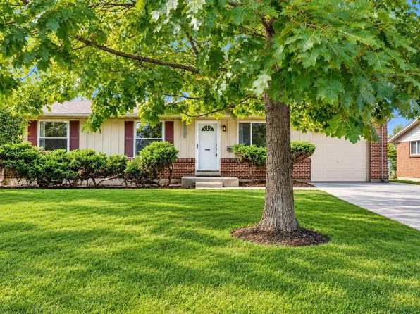 1431 S Magnolia Way, Denver, CO 80224