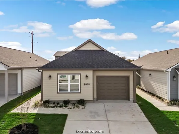 2521 Shady Route Ln, Bryan, TX 77803