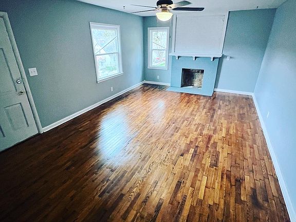 2nd image of 326 Murrell St