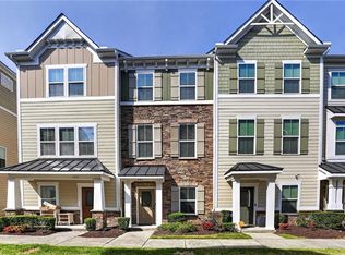 585 Marc Smiley Rd, Chesapeake, VA 23324