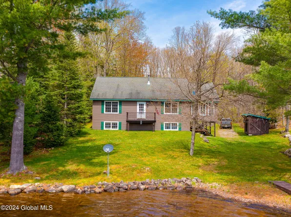 27 Woodys Road, Newcomb, NY 12852