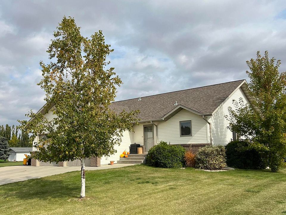 544 7th Ave SE, Mayville, ND 58257 Zillow