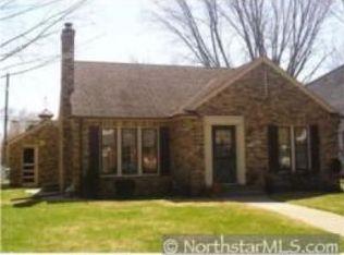 1422 Iowa Ave W, Falcon Heights, MN 55108