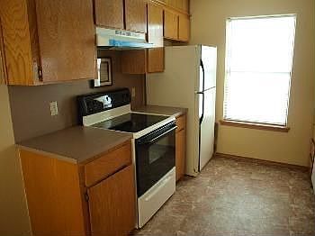 5th image of 2705 NE Euclid Ave