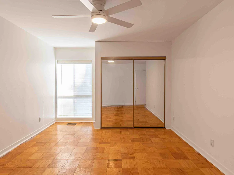 29 Stonehenge Cir #2 — Photo 22