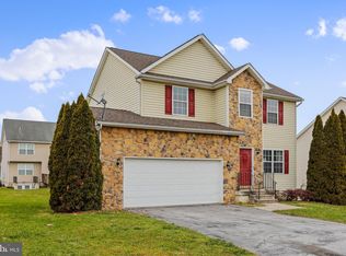 102 Mango St, Martinsburg, WV 25401