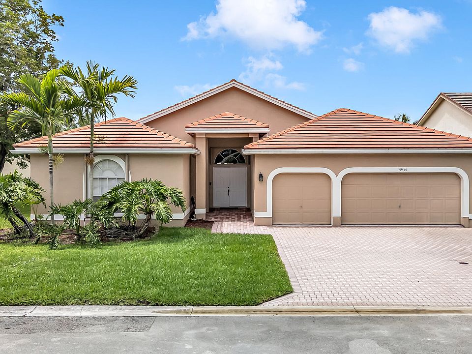 1st image of 5934 NW 74th Street