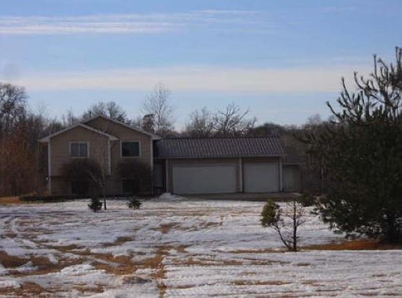 1st image of 5075 Fawn Lake Dr