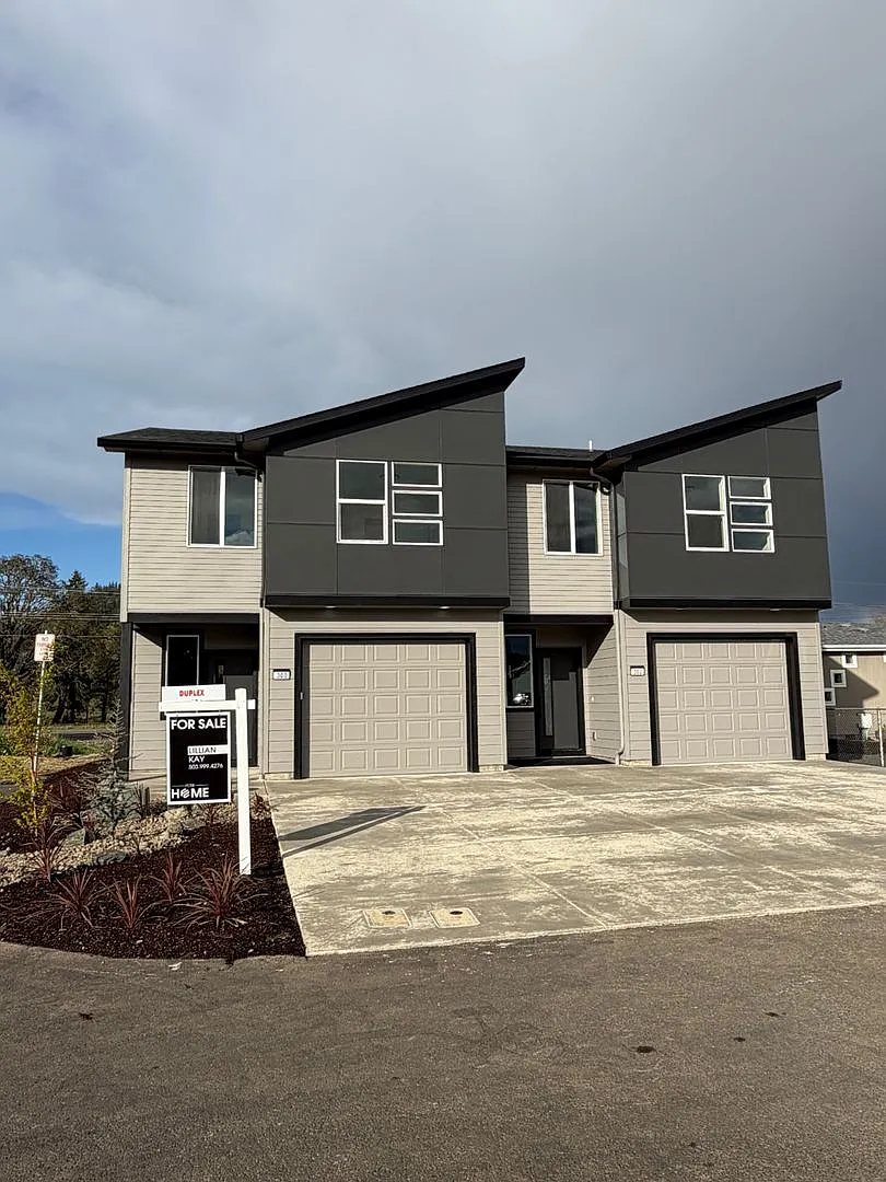 Newly Built Luxury Duplex in Lebanon — Photo 1