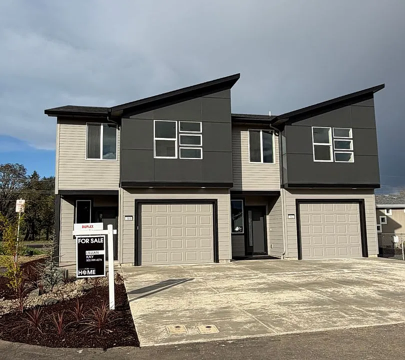 302 Seven Oaks Ln