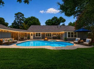 25506 Many Oak Dr, Spring, TX 77380