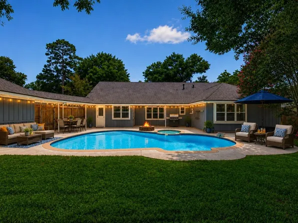 25506 Many Oak Dr, Spring, TX 77380