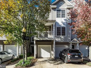 4636 Superior Sq, Fairfax, VA 22033