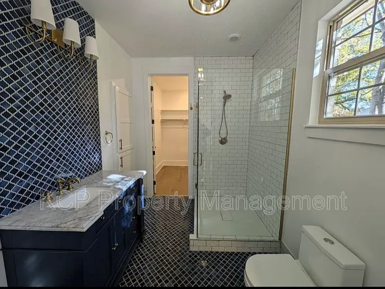 1813 N Garland Ave #1 — Photo 4