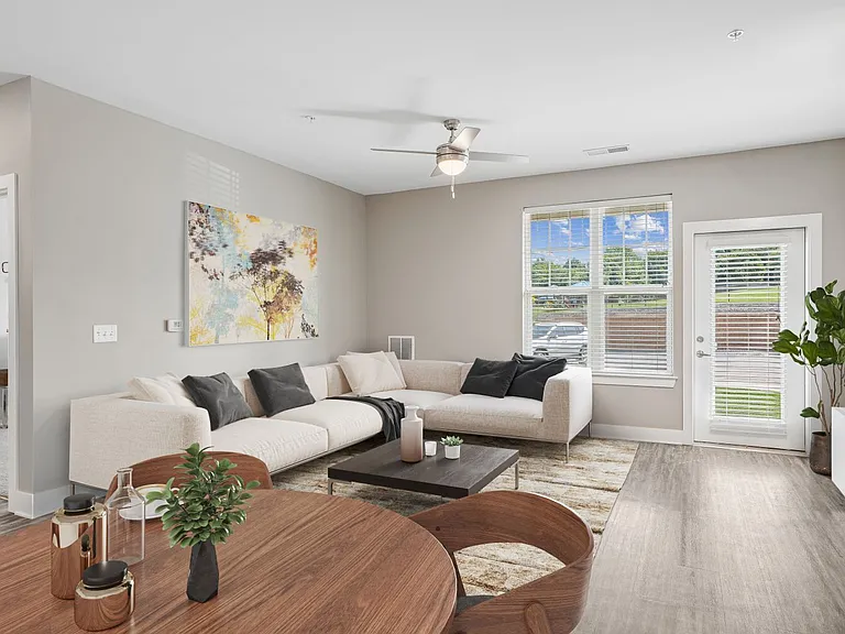Bonavia Luxury Apartments — Photo 12