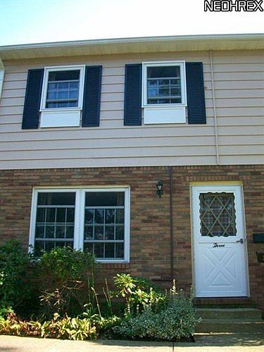 1st image of 8276 Deepwood Blvd #3